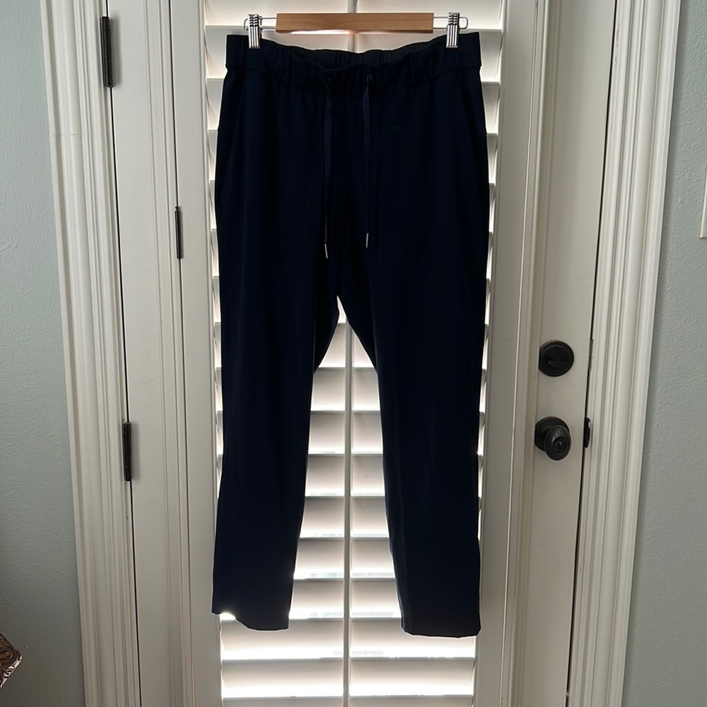 Lululemon Straight leg pants